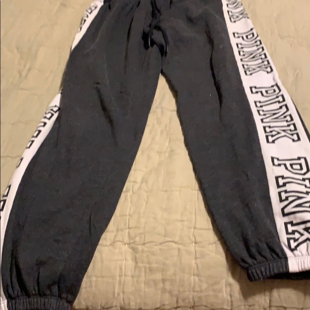 Sweats that match sweatshirt above